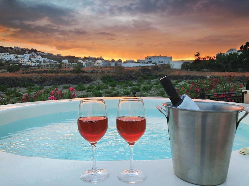 Vineyard Exclusive Suites Akrotírion Zewnętrze zdjęcie