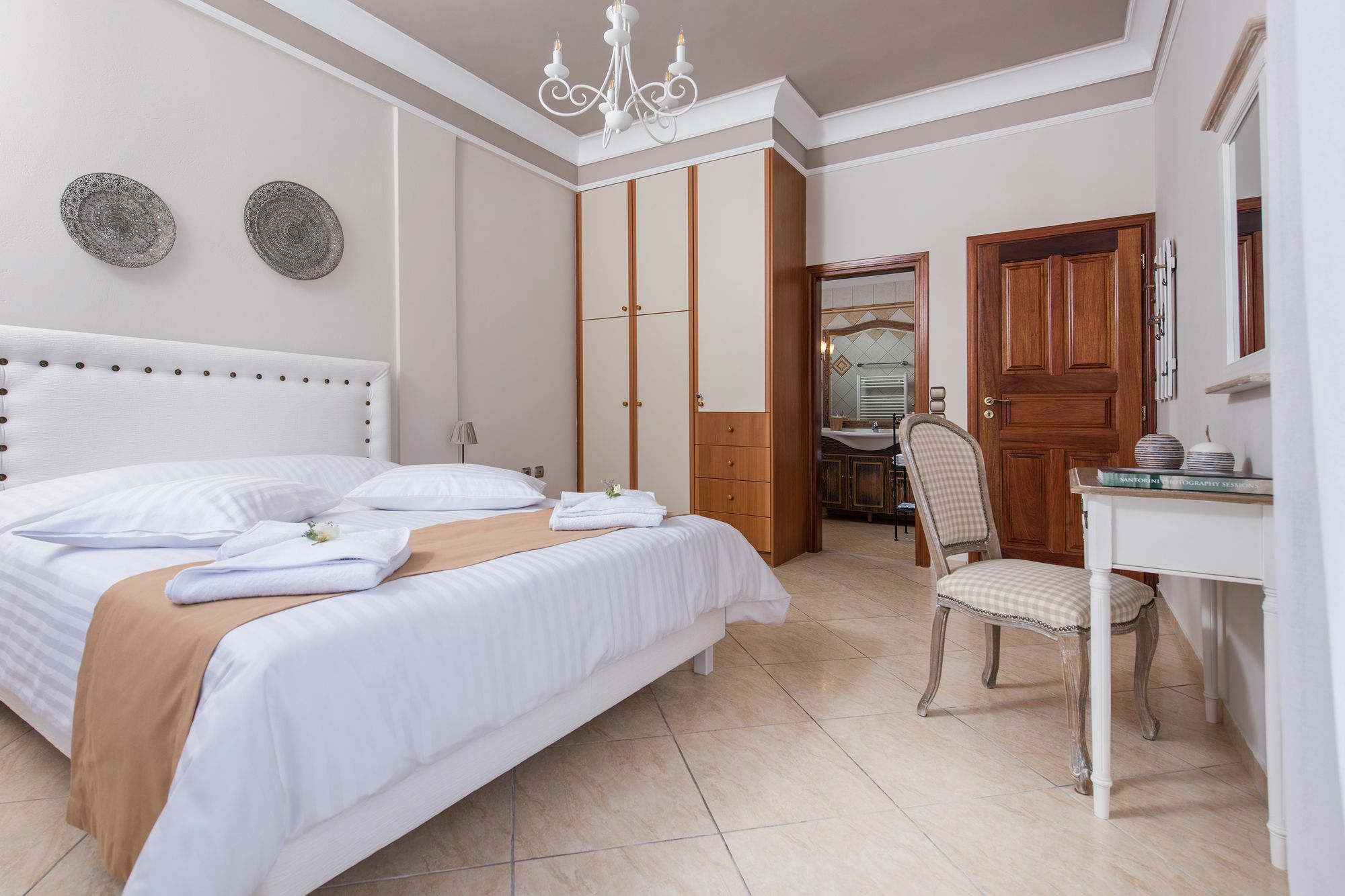 Vineyard Exclusive Suites Akrotírion Zewnętrze zdjęcie