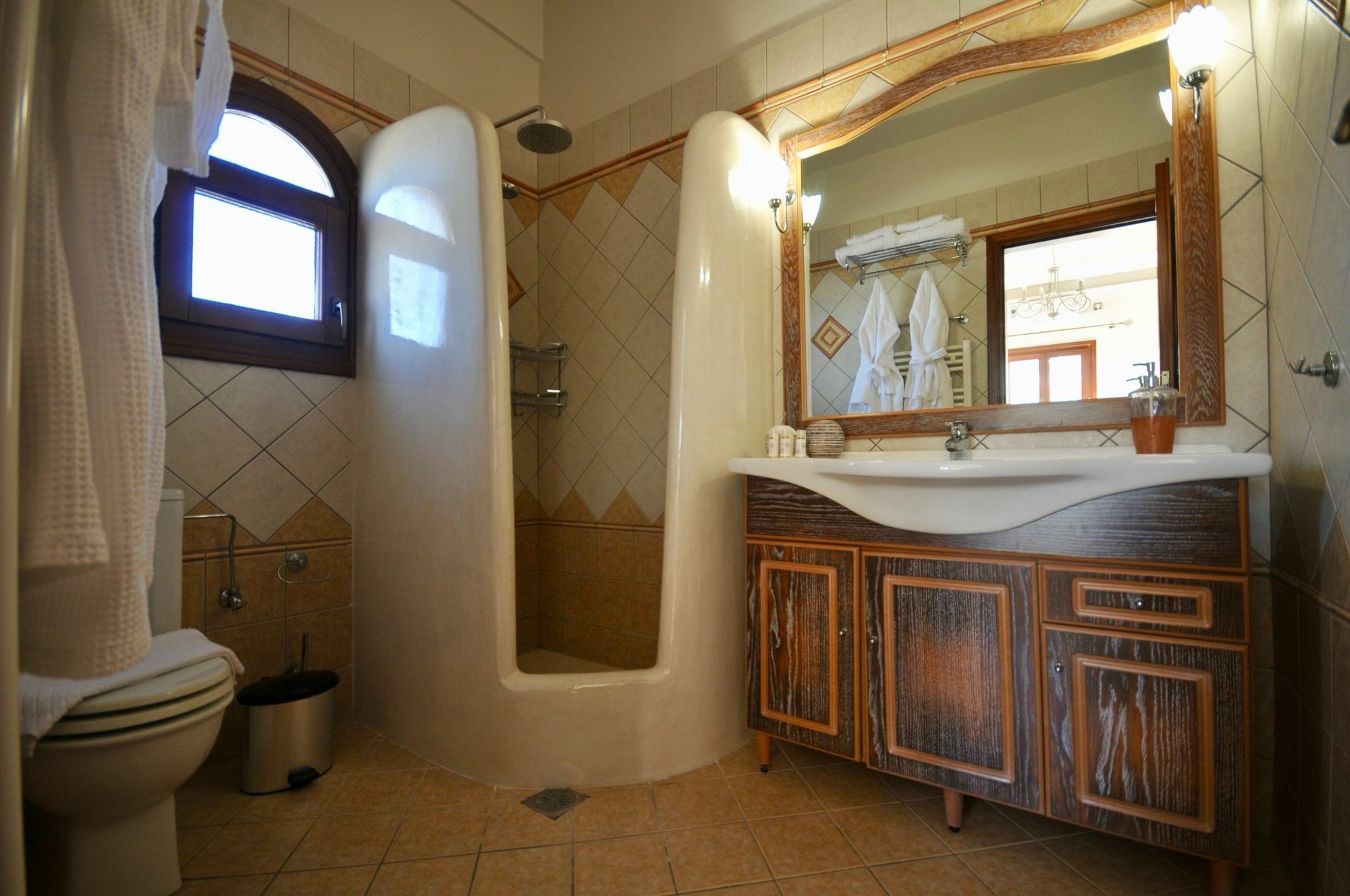 Vineyard Exclusive Suites Akrotírion Zewnętrze zdjęcie